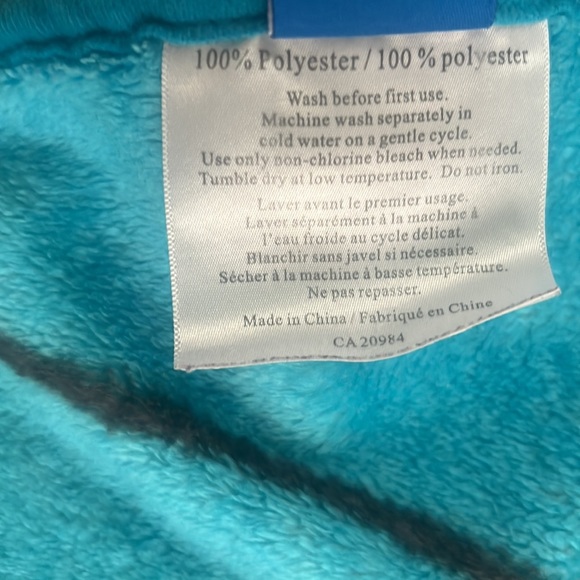 Disney Girls Frozen Fleece Blanket Size 34.5” X 47” - Picture 4 of 10